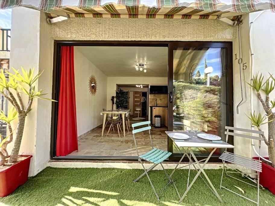 Superbe appartement cosy à 300 m de la plage Bandol Esterno foto